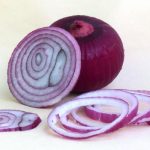 7 Useful Tips on How to Keep Onions Fresh After Cutting